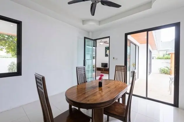 Deluxe Villa, 2 Yatak Odası, Havuz Manzaralı