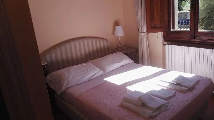 Economy Tek Büyük Yataklı Oda (French bed)