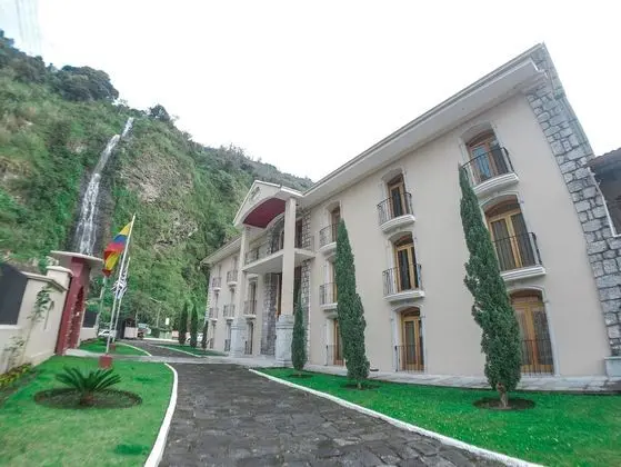 Plaza Sangay Doble