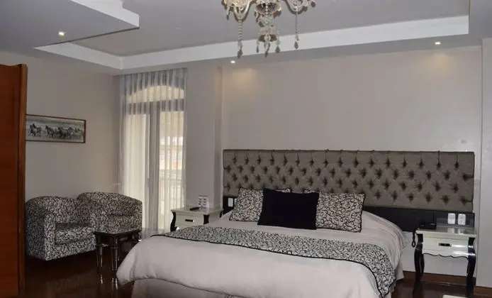 Plaza Sangay Suite