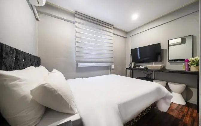 Oda (Standard Room (Netflix Available Reno)
