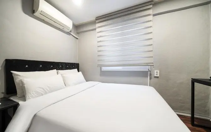 Oda (Standard Room (Netflix Available Reno)