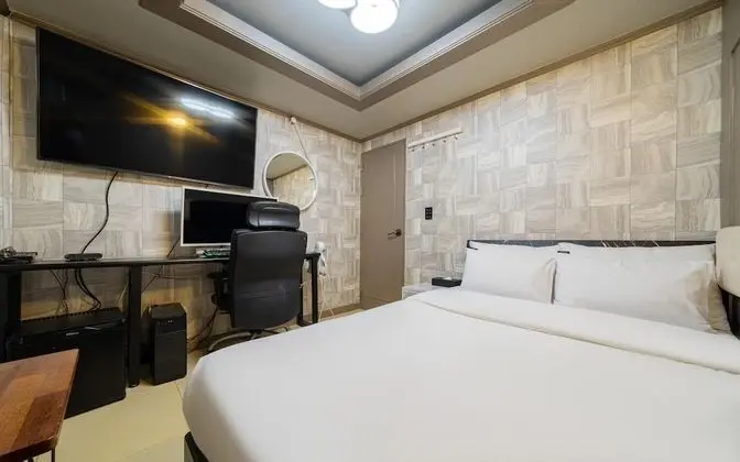 Oda (Double Room Bathtub No Parking (1 PC )