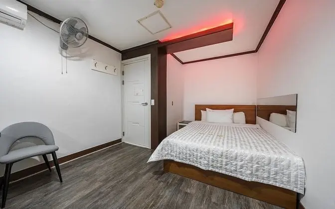 Oda (Semi-Special Room)