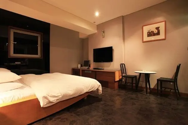 Oda (Semi-Special Room)