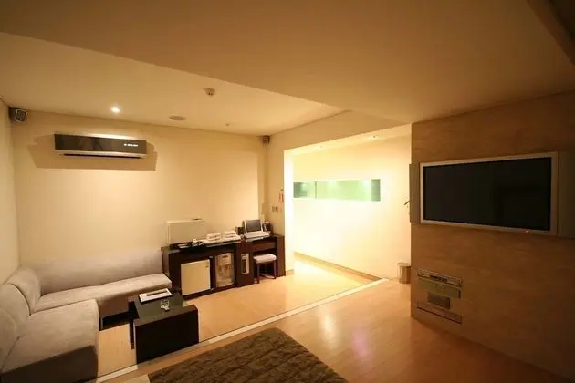 Oda (Semi-Special Room)
