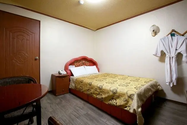 Oda (General room)