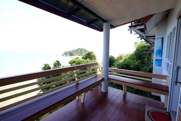 Bungalow with Air-con