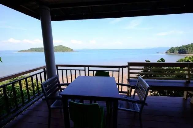 Bungalow with Air-con