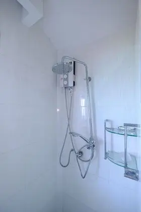 Bungalow with Air-con