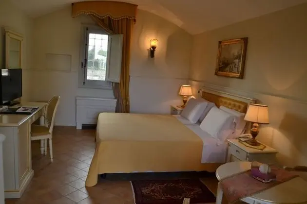 Deluxe Tek Büyük Yataklı Oda (Spa Access)