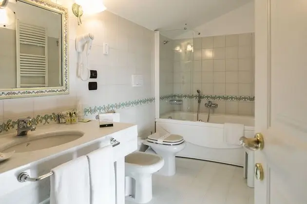 Deluxe Tek Büyük Yataklı Oda (Spa Access)