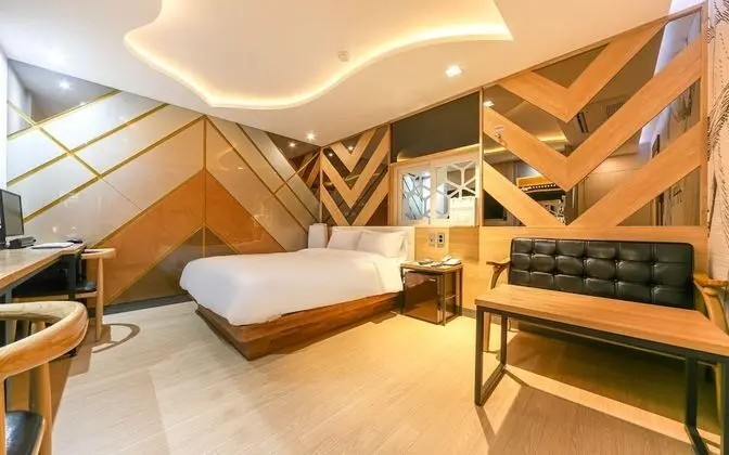 Oda (Standard (Cesco quarantine completed )