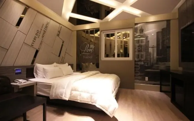 Oda (1 room 1 parking lot (reservation not)