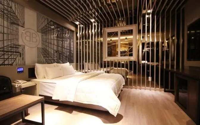 Oda (1 room 1 parking lot (reservation not)