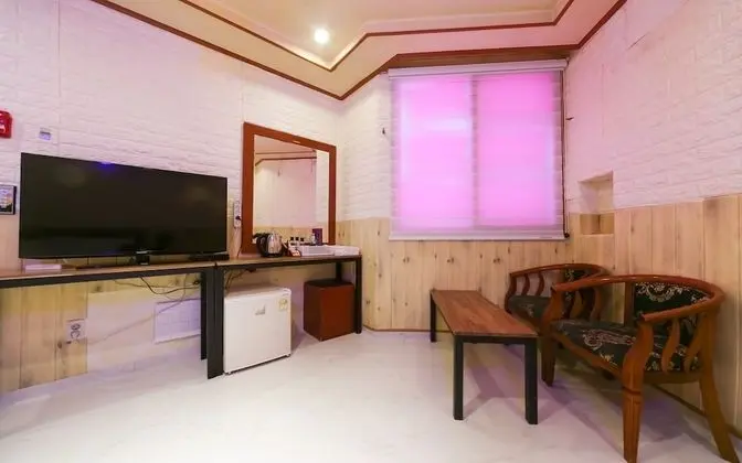 Oda (General room (Netflix available) (Bat)