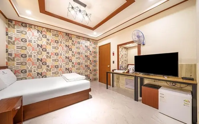 Oda (General room (Netflix available) (Bat)