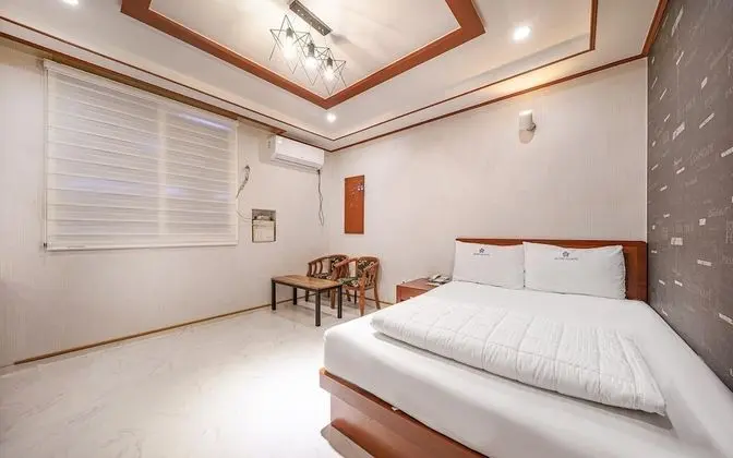 Oda (Special rooms (Netflix available) (ai)