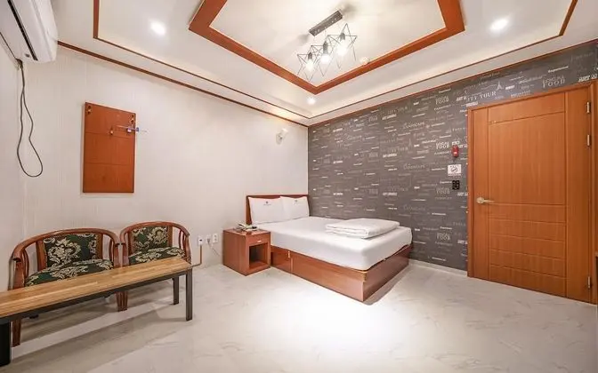 Oda (Special rooms (Netflix available) (ai)