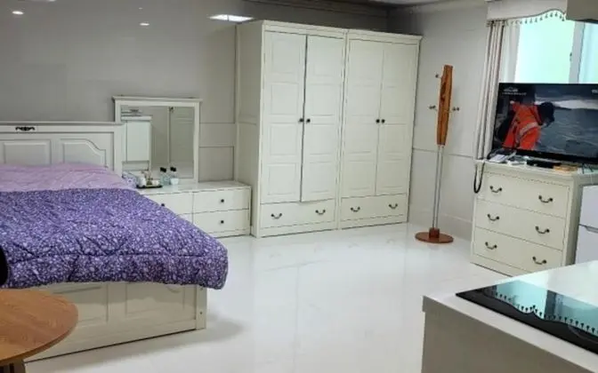 Oda (Room 102 (Cookable))