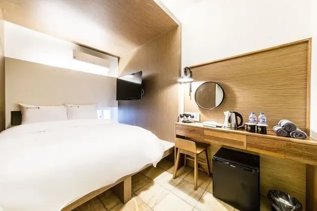 Deluxe Tek Büyük Yataklı Oda, Sigara İçilmez