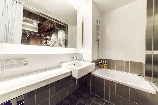 Deluxe Tek Büyük Yataklı Oda, Sigara İçilmez