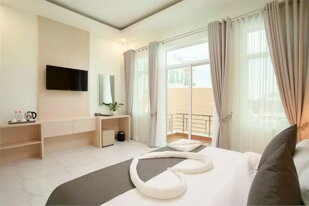 Deluxe Tek Büyük Yataklı Oda