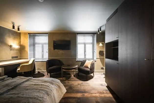 Deluxe Tek Büyük Yataklı Oda