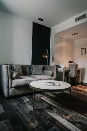 Junior Tek Büyük Yataklı Oda