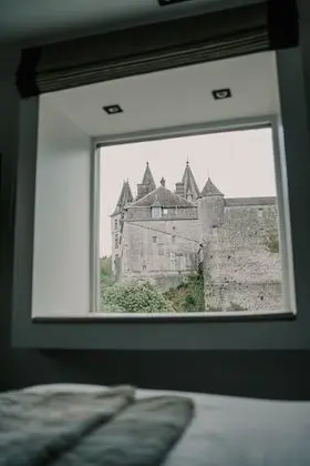 Junior Tek Büyük Yataklı Oda