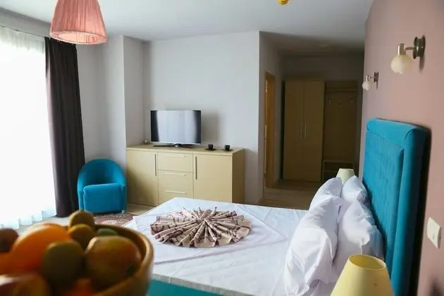 Tek Büyük Yataklı Oda
