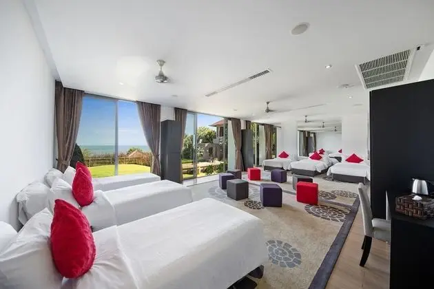 Luxury Pool Villa