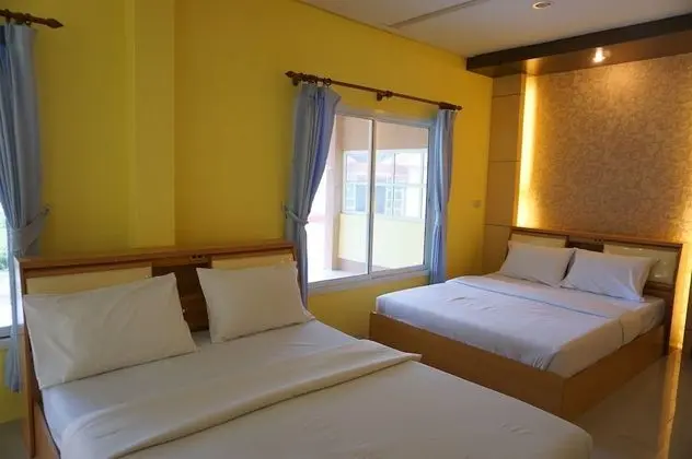 Standard Room for 6 People