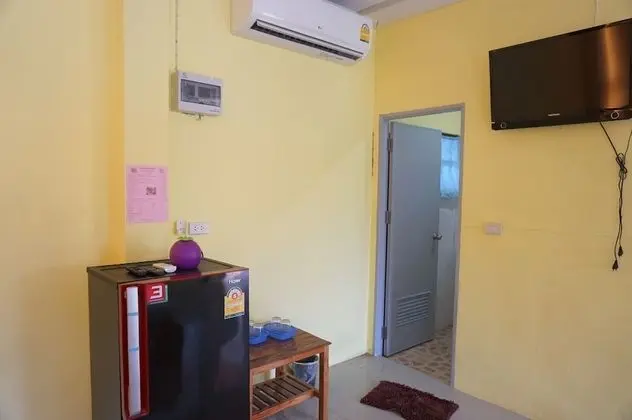 Standard Room for 6 People
