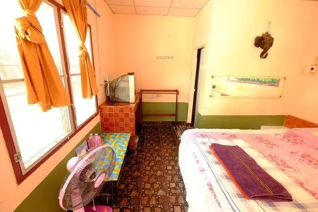 Standard Double Room with Air-conditioner