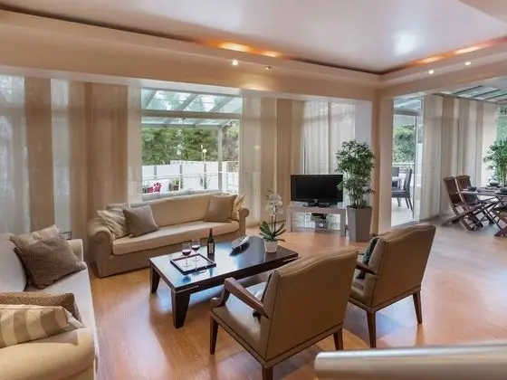 Deluxe Villa