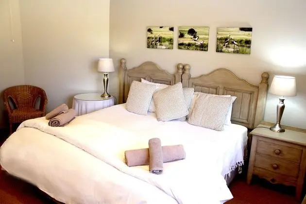 Bushman Lodge