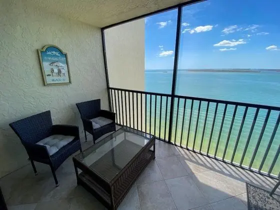 Luxury Daire, 2 Yatak Odası, 2 Banyolu (waterfront)