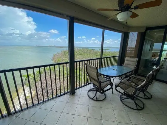 Luxury Daire, 2 Yatak Odası, 2 Banyolu (waterfront)