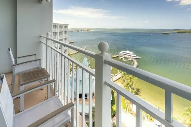 Oda, 1 En Büyük (King) Boy Yatak, Balkon (Guest room, Waterfront, Sanibel Tower)