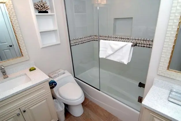 Daire, 2 Yatak Odası, Bahçe Manzaralı