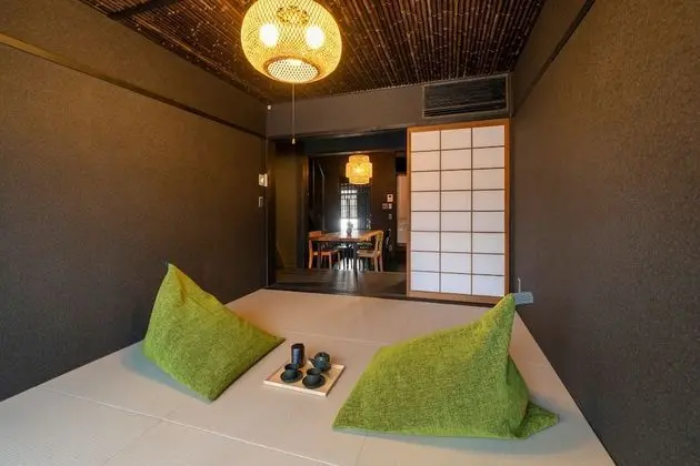 Sıra Ev (Sanjusangendo Yoinotake)