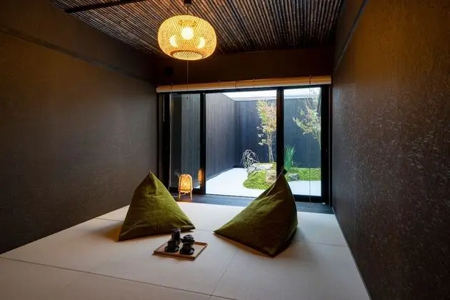 Sıra Ev (Sanjusangendo Yoinotake)