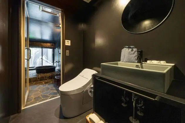 Sıra Ev (Sanjusangendo Yoinotake)