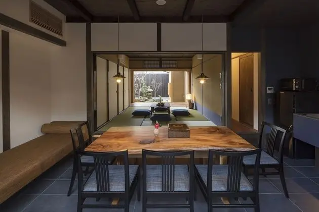 Sıra Ev (Yoitsubaki)