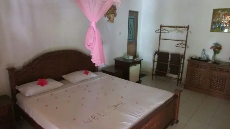 Classic Tek Büyük Yataklı Oda