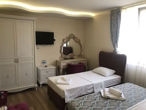 Classic Üç Kişilik Oda