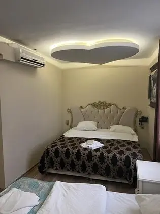 Classic Üç Kişilik Oda