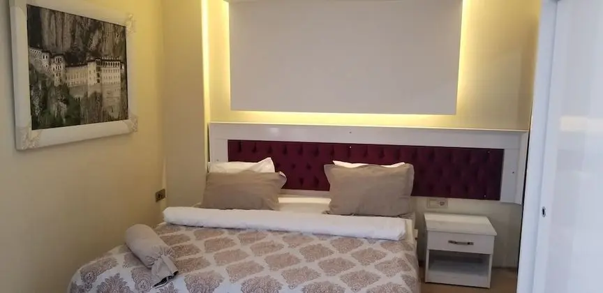 Tek Büyük veya İki Ayrı Yataklı Oda, Şehir Manzaralı