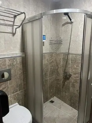 Tek Büyük veya İki Ayrı Yataklı Oda, Şehir Manzaralı